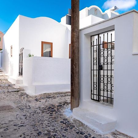 Authentic Santorinian Home Experience Fira  Eksteriør bilde